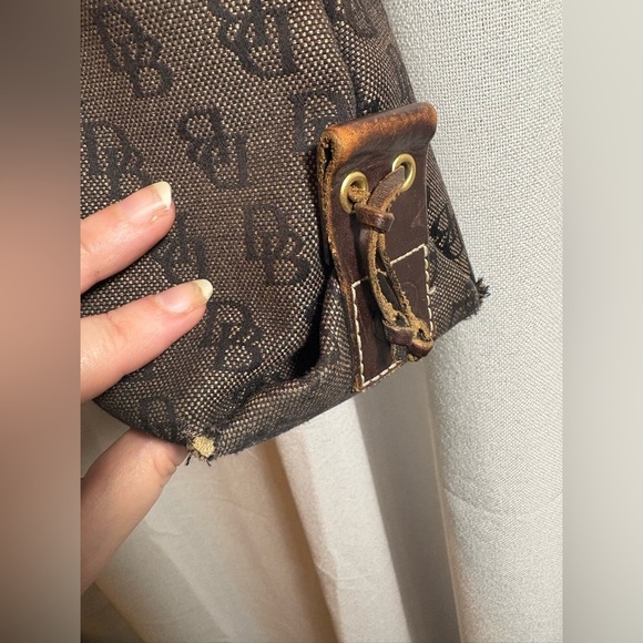 Vintage‎ Dooney & Bourke Signature DB Purse Large Tassel Tote Y2K Brown GUC! - Picture 3 of 14